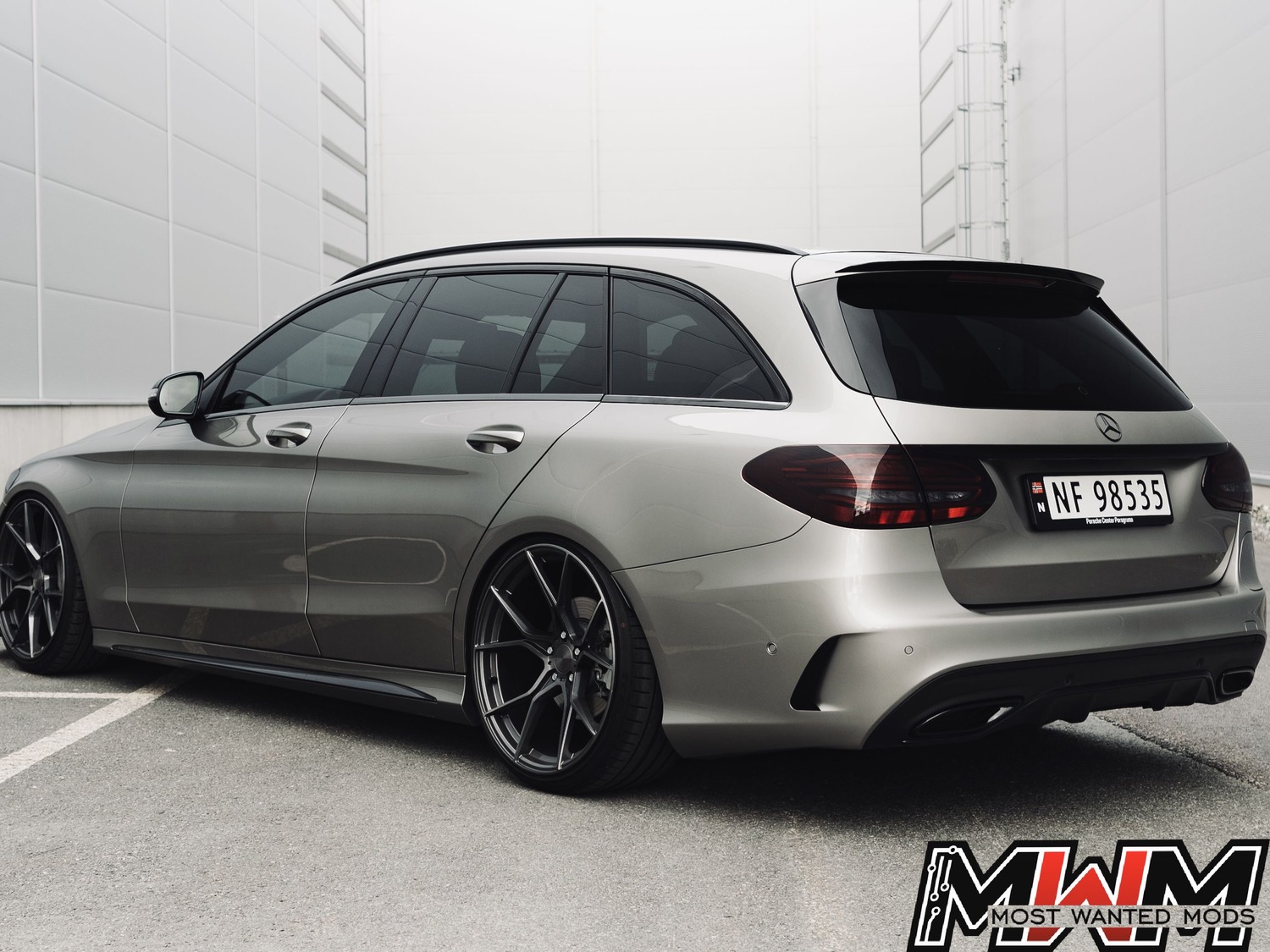 lowering w205